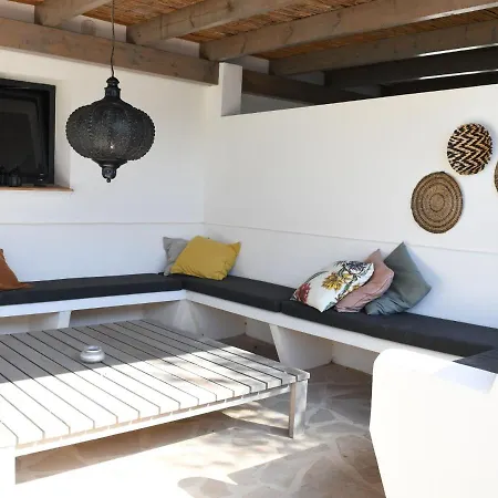 Belvilla By Oyo La Vida Villa