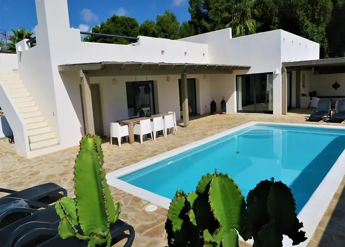 Villa Elegant Escape In *
